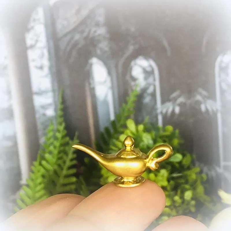 Aladdin's Lamp - Miniature
