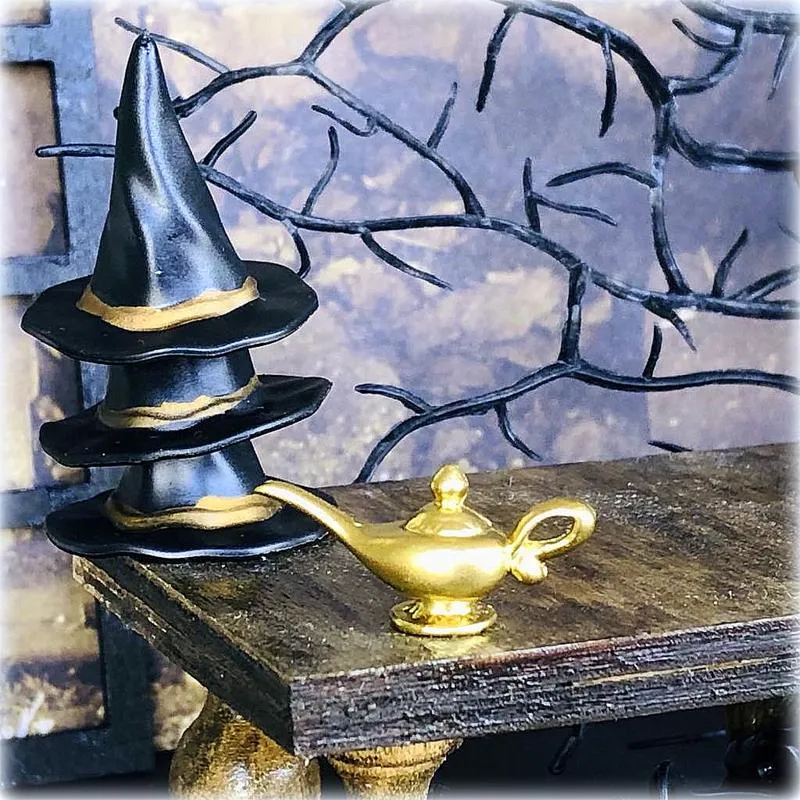 Aladdin's Lamp - Miniature