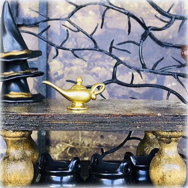 Aladdin's Lamp - Miniature