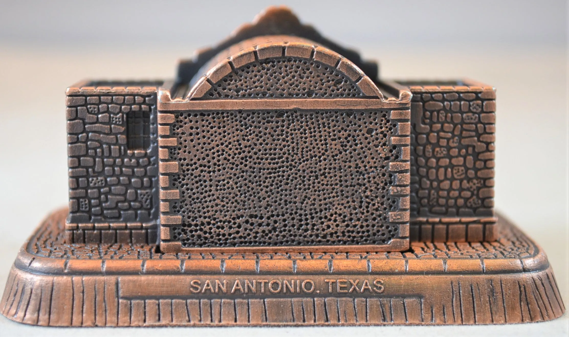 Americana Alamo Chapel Fort Miniature Pencil Sharpener