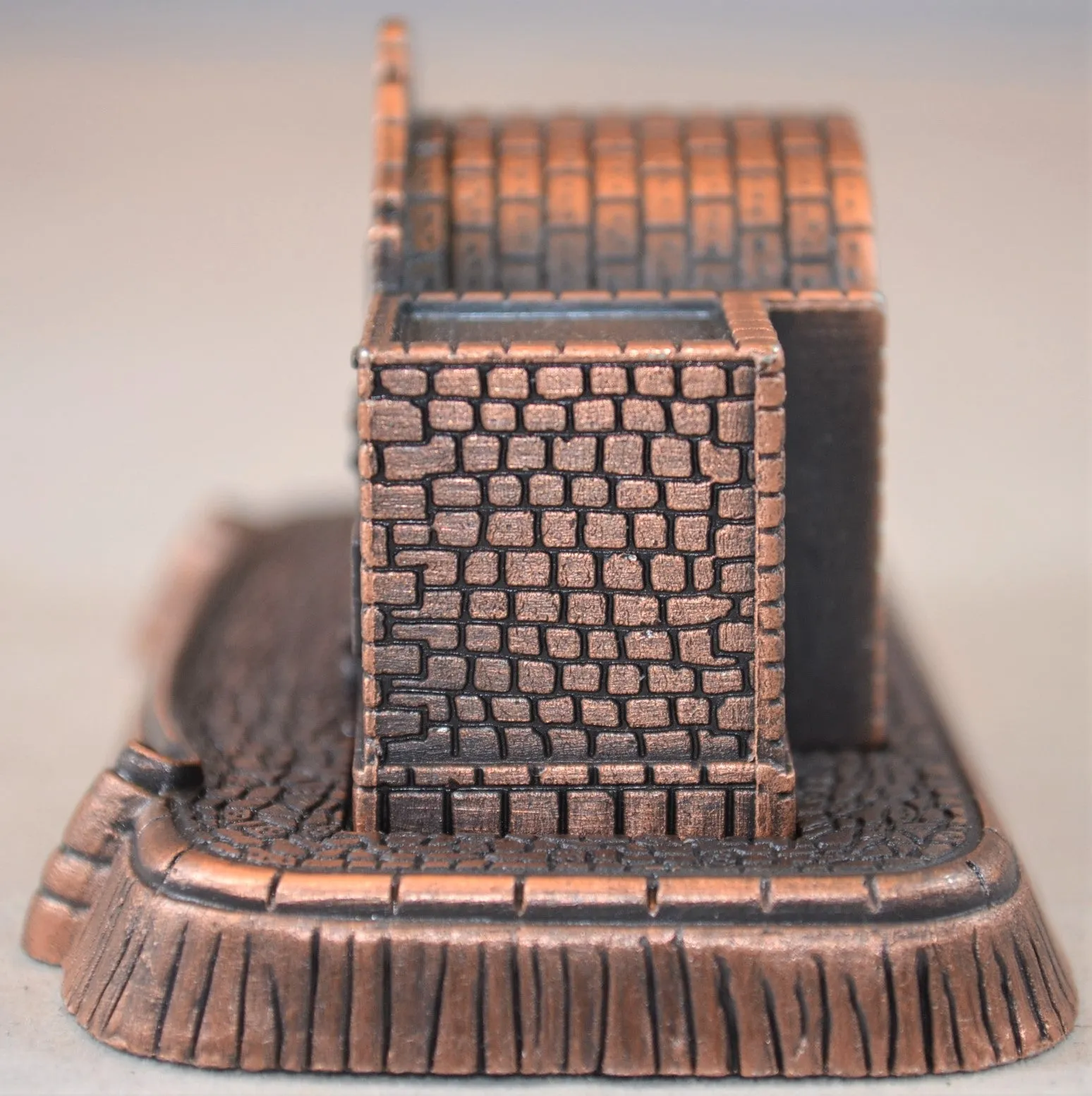 Americana Alamo Chapel Fort Miniature Pencil Sharpener