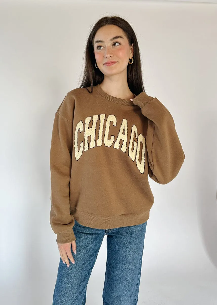 Chicago Boucle Letter Patch Crewneck - Chocolate