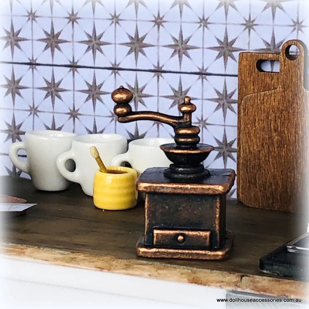 Coffee Grinder - Vintage Style - Miniature