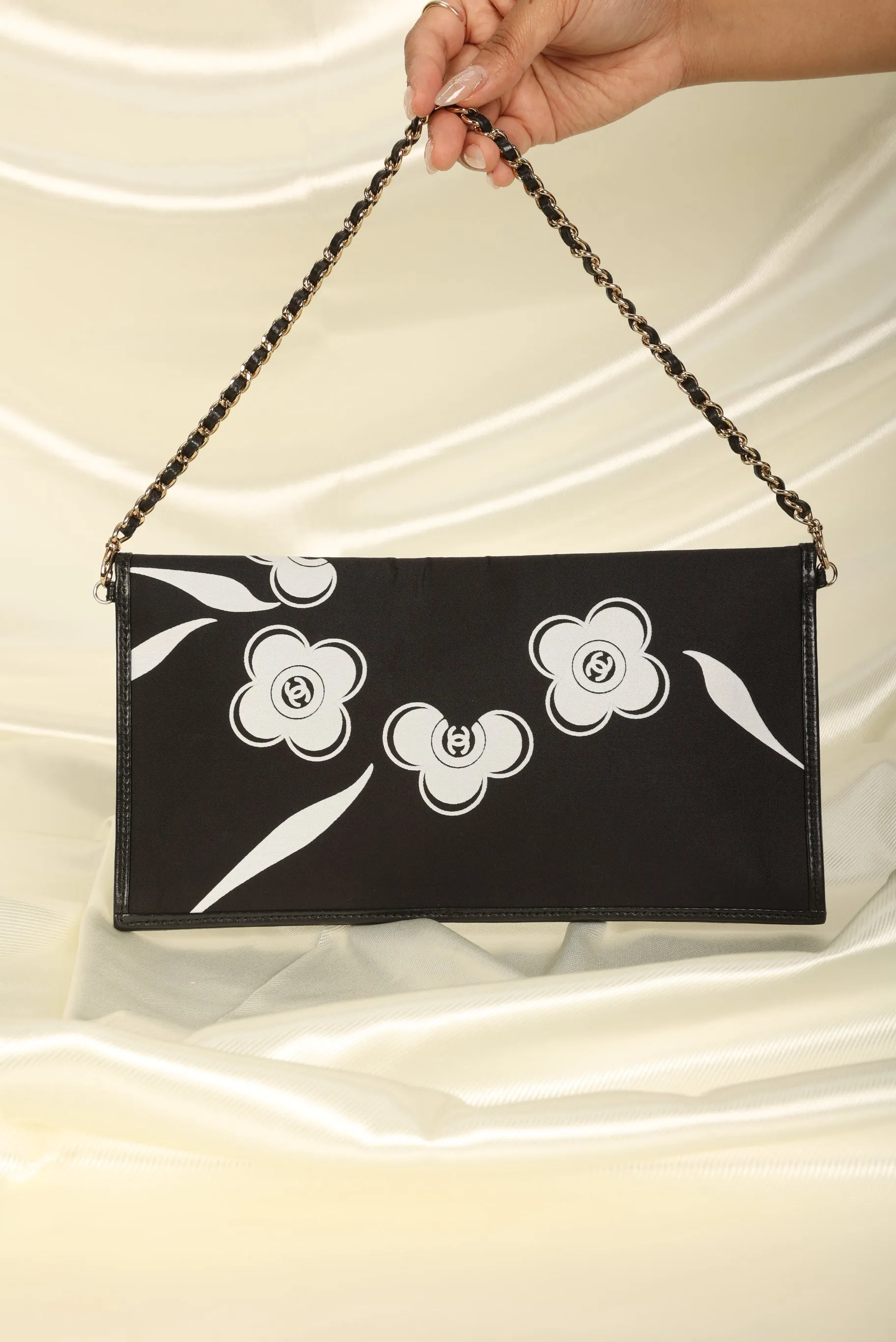 Extremely Rare Chanel Camellia CC Chain Pochette