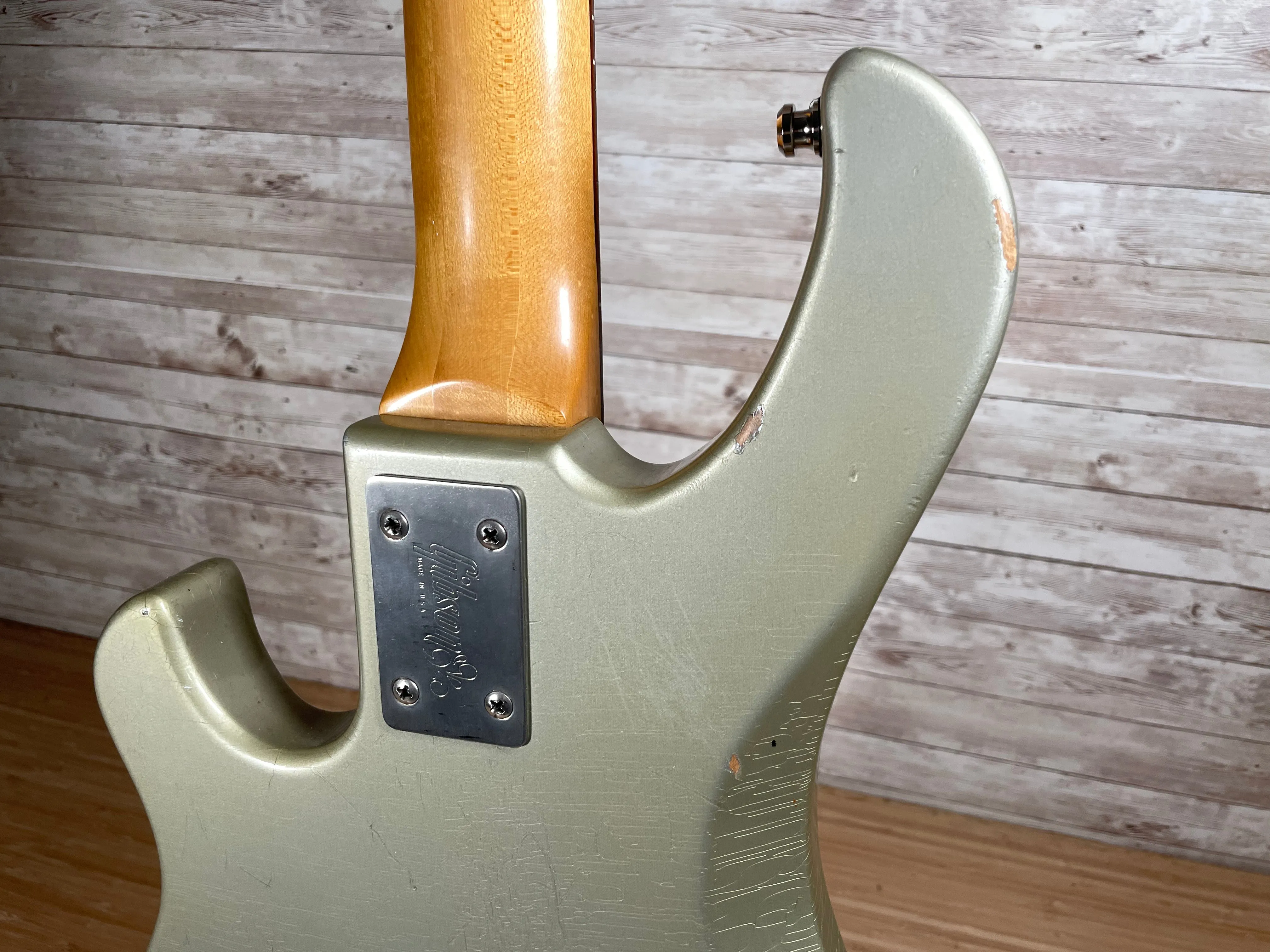Gibson Victory Bass Standard Used