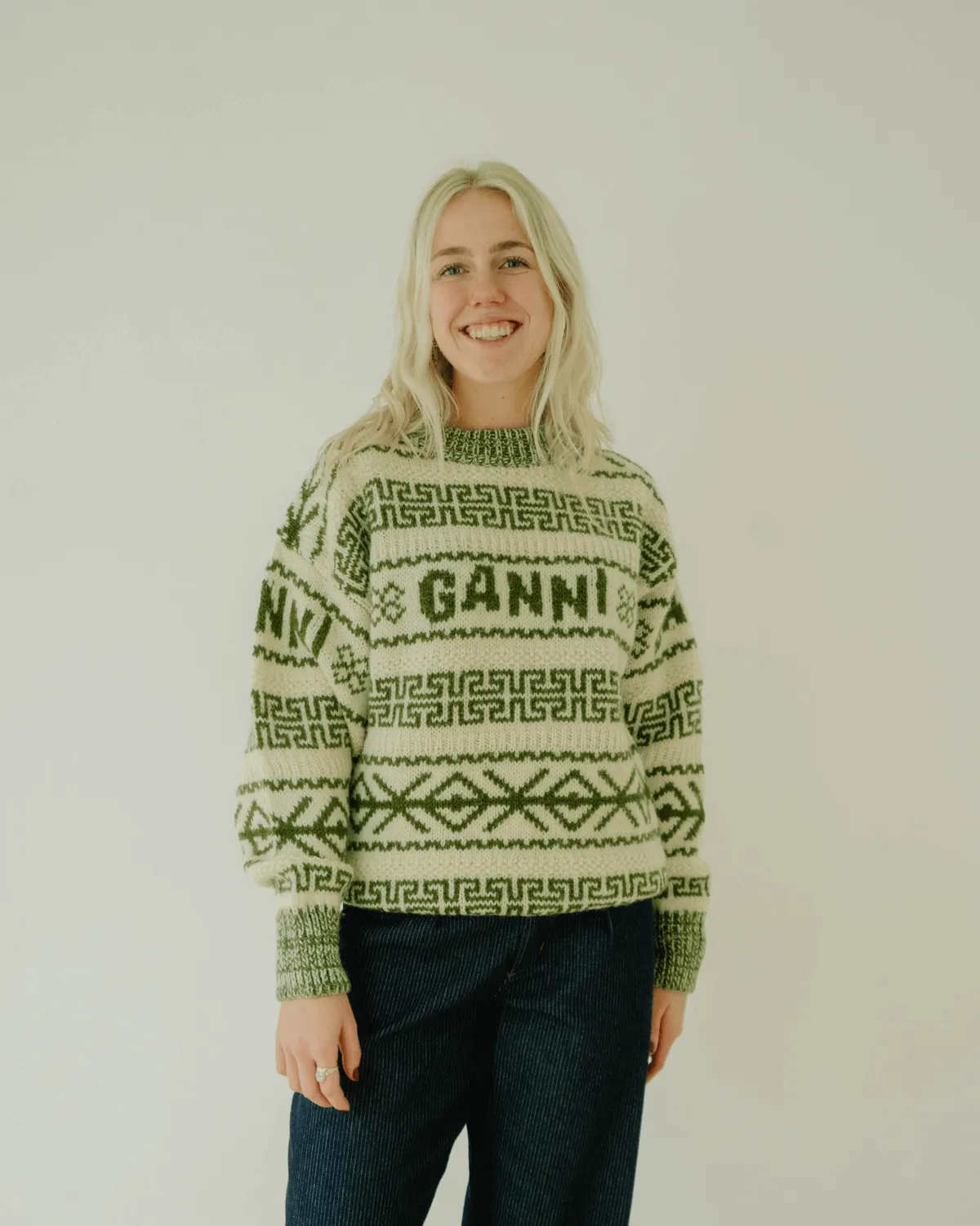 Line - Lambswool Pullover - Avocado