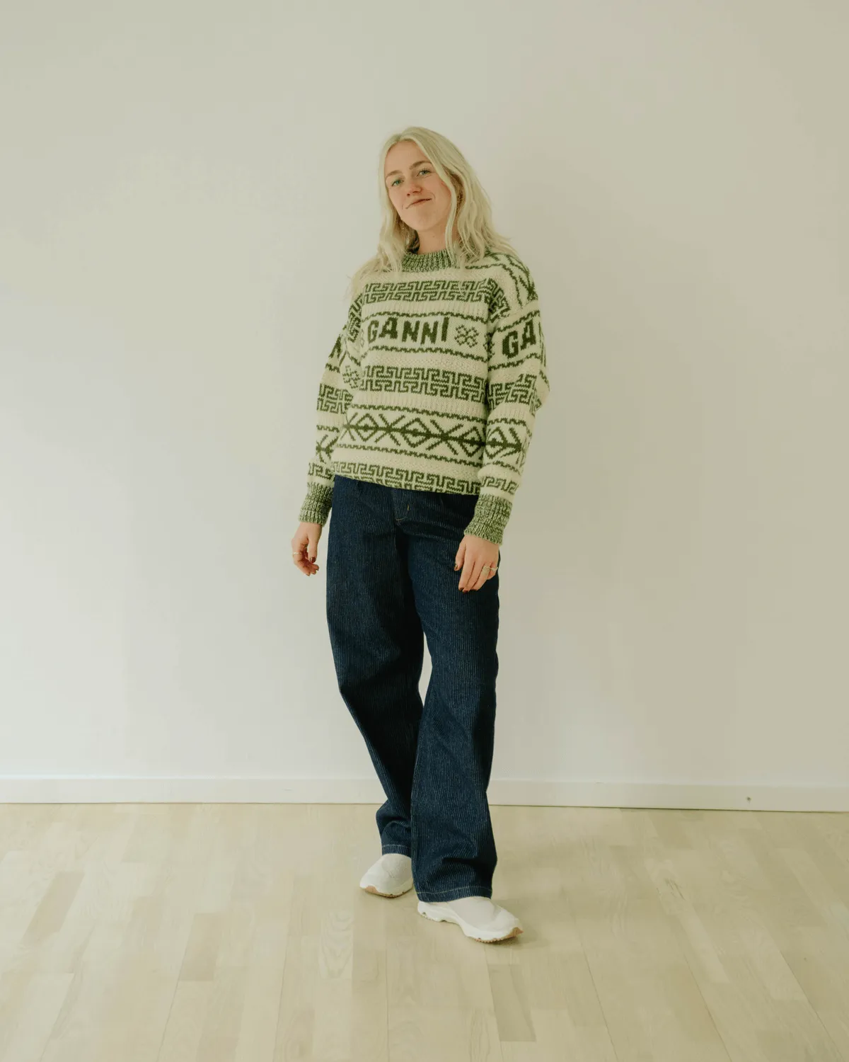 Line - Lambswool Pullover - Avocado