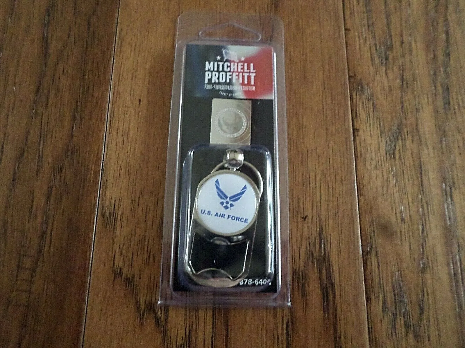 MILITARY AIR FORCE METAL KEY CHAIN KEY RING BOTTLE OPENER U.S AIR FORCE INSIGNIA
