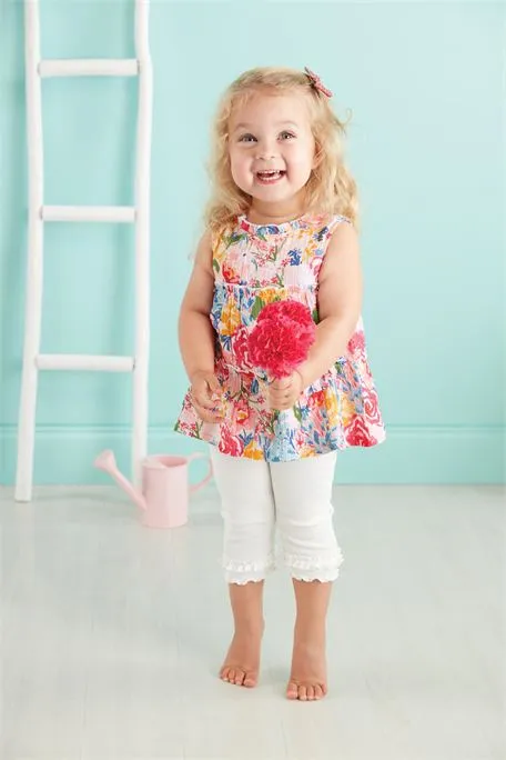 Mud Pie Tiered Floral Tunic & Capri Set