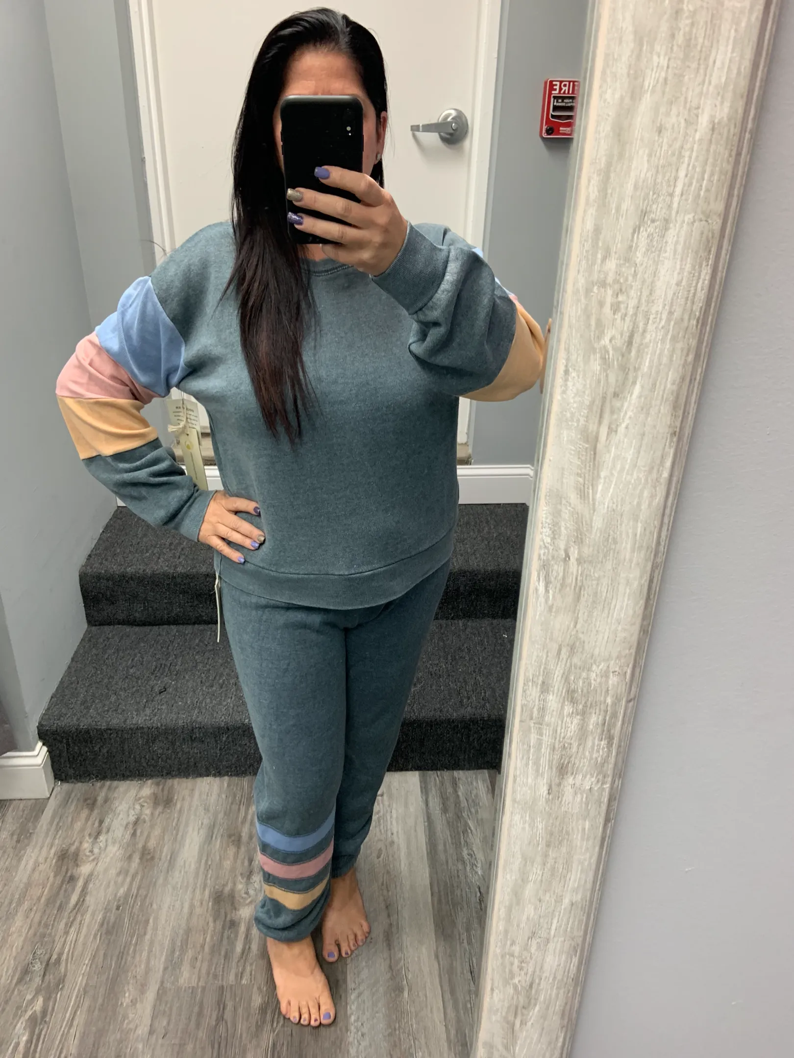 OCEAN DRIVE TIDEWATER GREY OR WHITE  W/ MULTI STRIPES BURNOUT COLORBLOCK CREWNECK