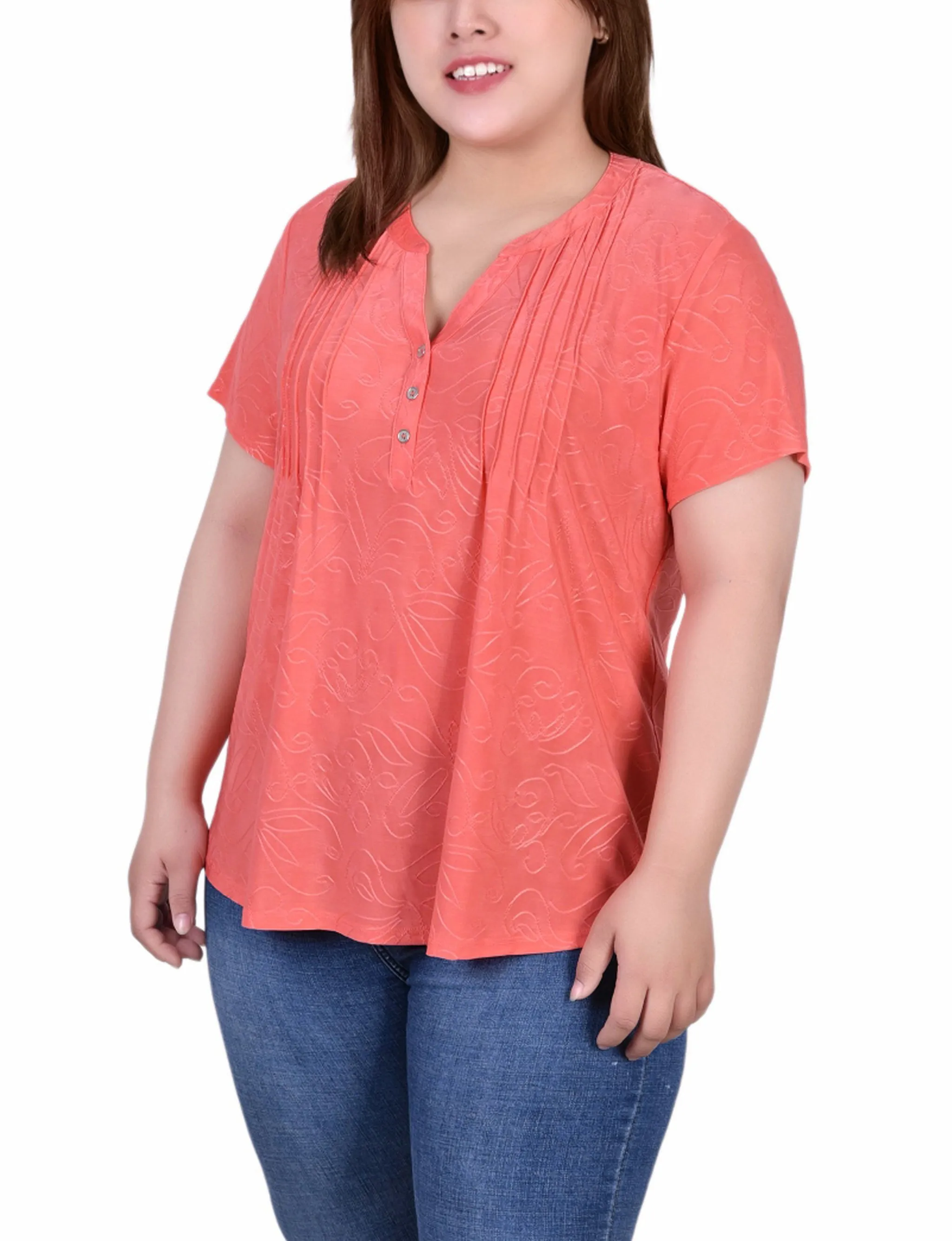 Plus Size Short Sleeve Y Neck Jacquard Knit Top