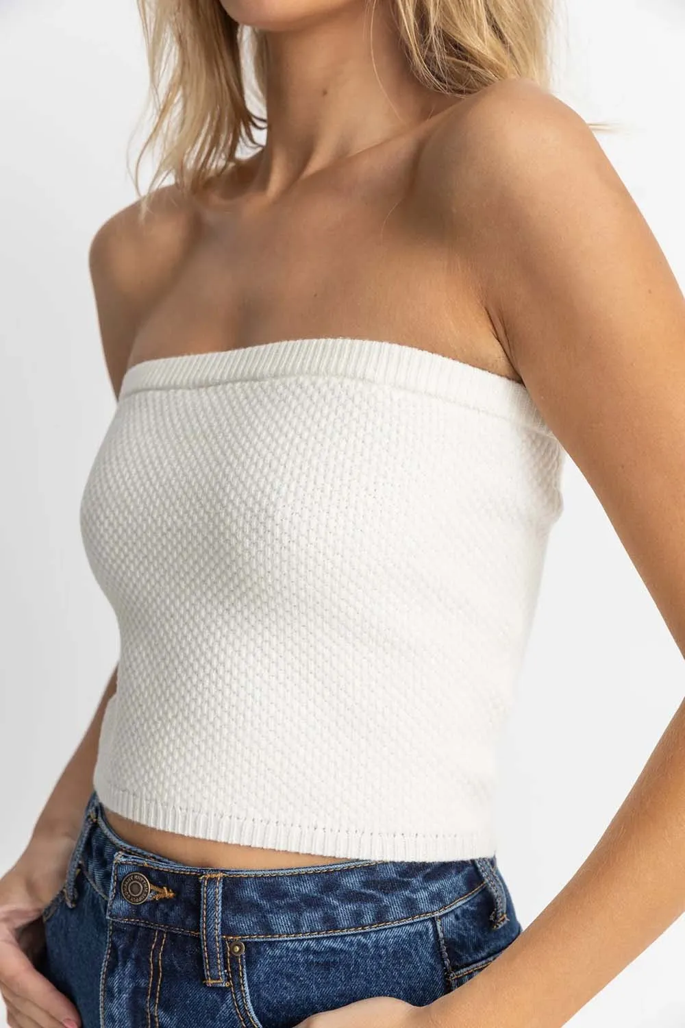 SPIRIT STRAPLESS KNIT TOP