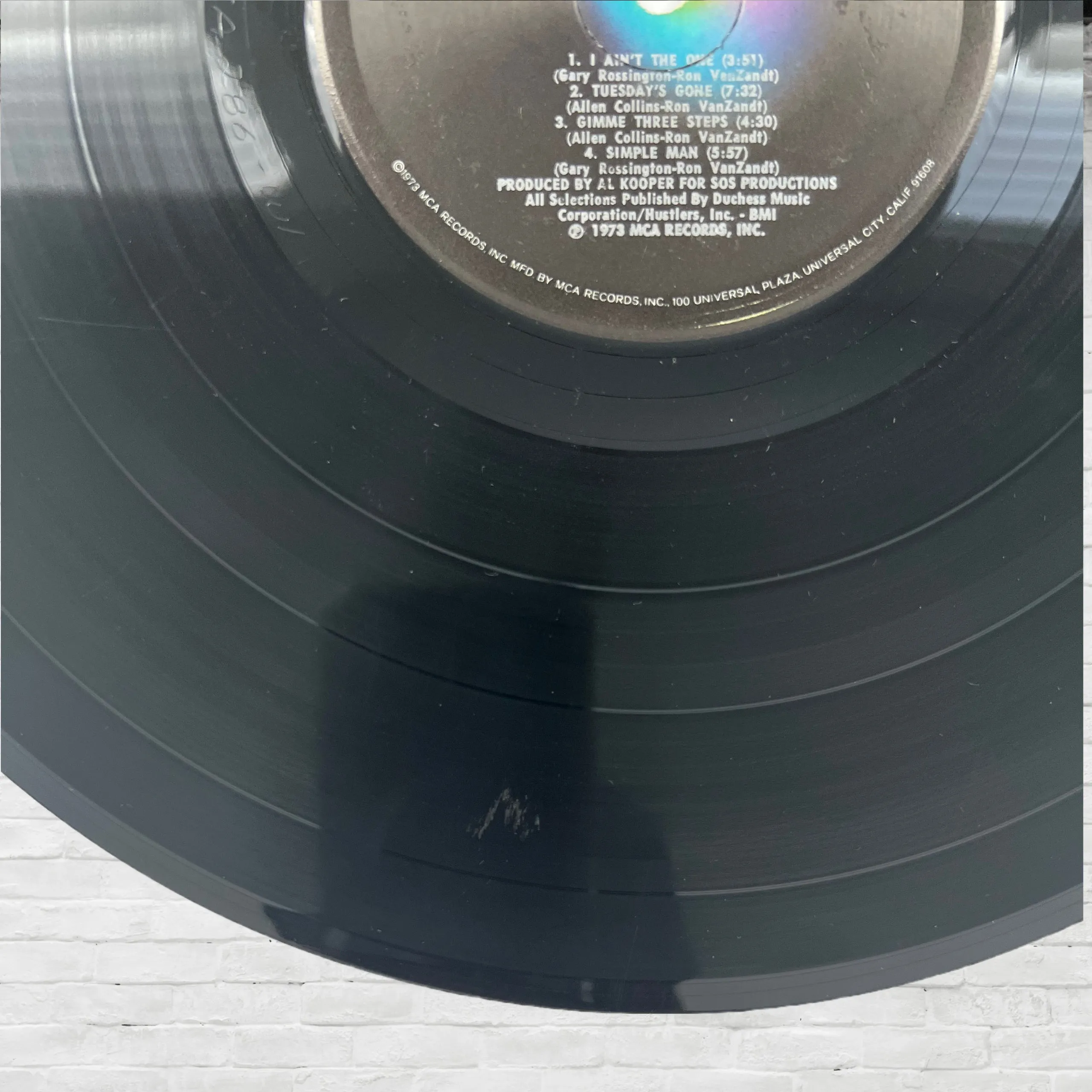 Vintage 1970s original Lynyrd Skynyrd "Pronounced 'Lĕh-'nérd 'Skin-'nérd" Vinyl Album